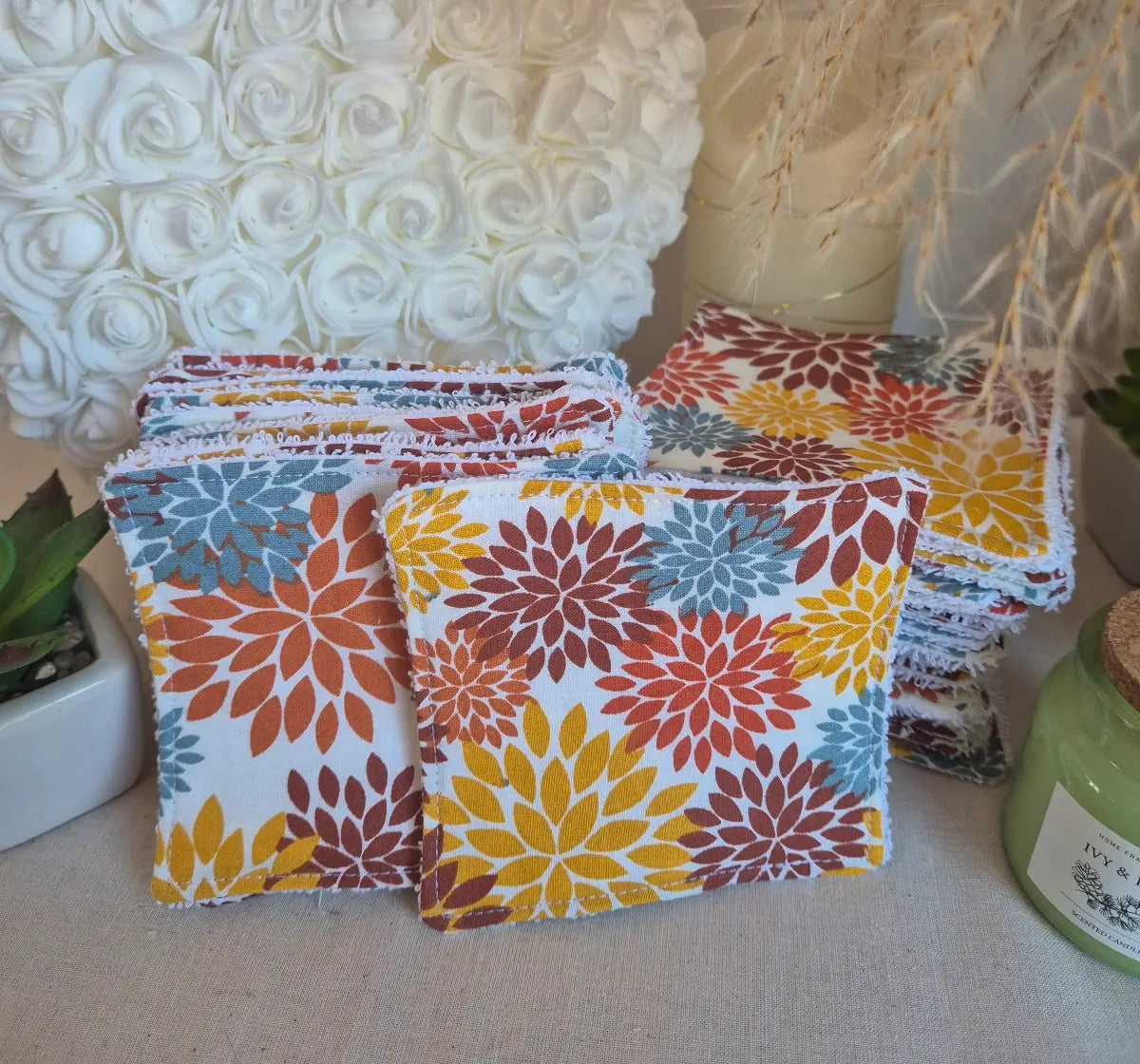 Coton Lavable Fleurs d'Automne – 10 x 10 cm